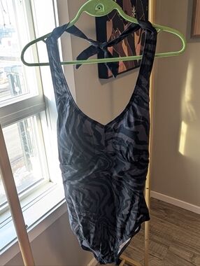 Black Gray Zebra-Print One-Piece Swimsuit